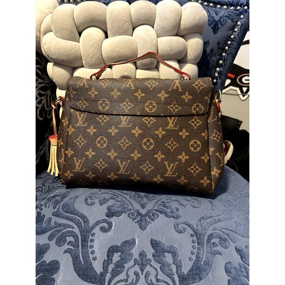 Discontinued Louis Vuitton Logo Croisette Damier Ebene in Near Mint Condition - Picture 5 of 13